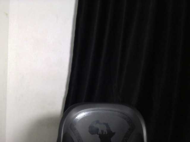Lickmapussy live cam on BongaCams