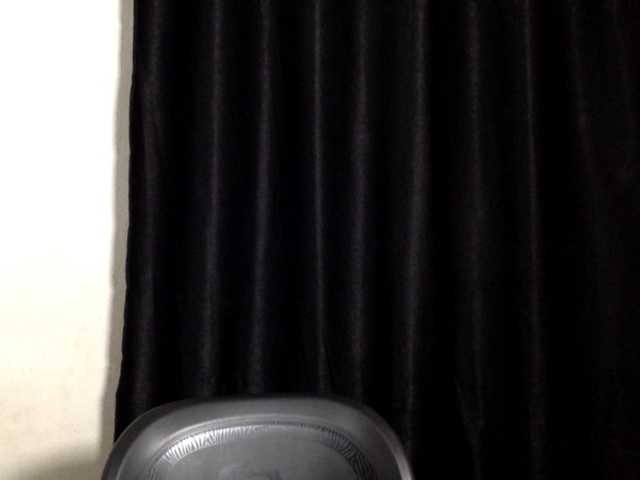 Lickmapussy live cam on BongaCams