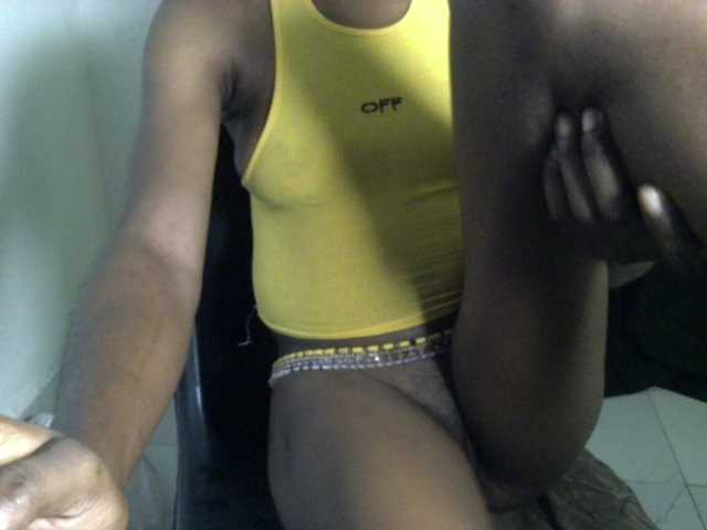 Lickmapussy live cam on BongaCams