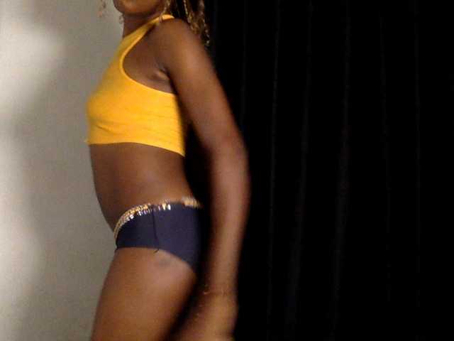 Lickmapussy live cam on BongaCams