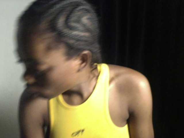 Lickmapussy live cam on BongaCams