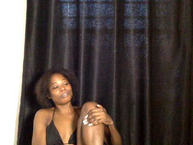 Lickmapussy live cam preview
