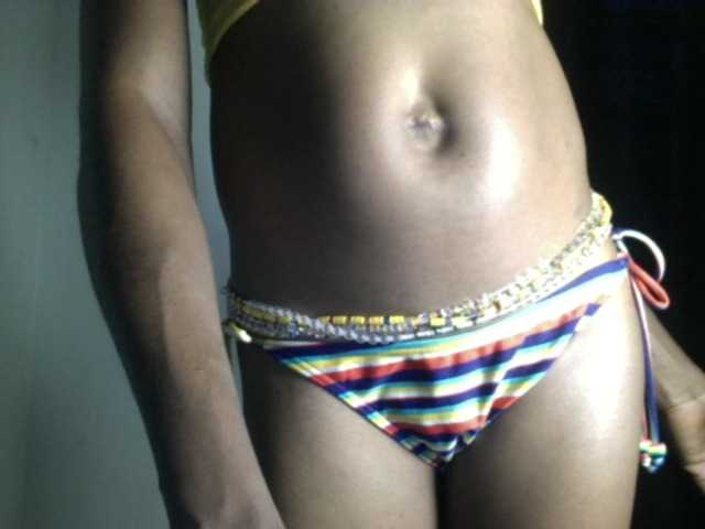 Lickmapussy live cam on BongaCams