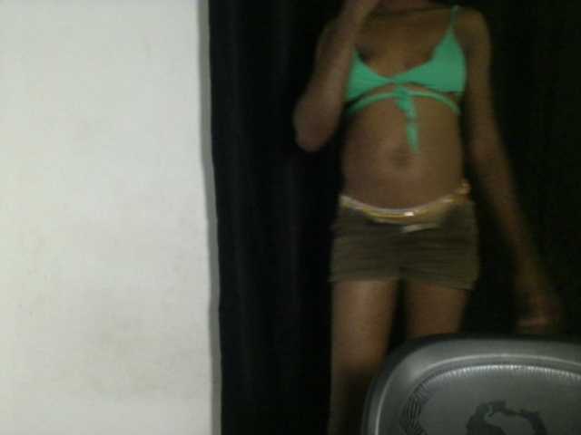 Lickmapussy live cam on BongaCams