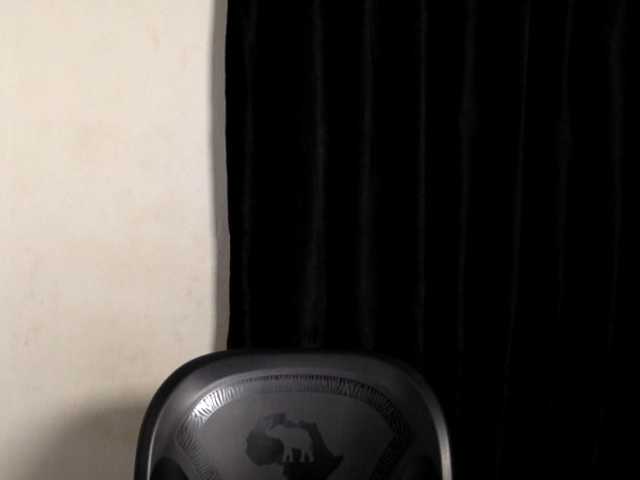 Lickmapussy live cam on BongaCams