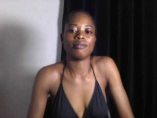 Lickmapussy live cam on BongaCams