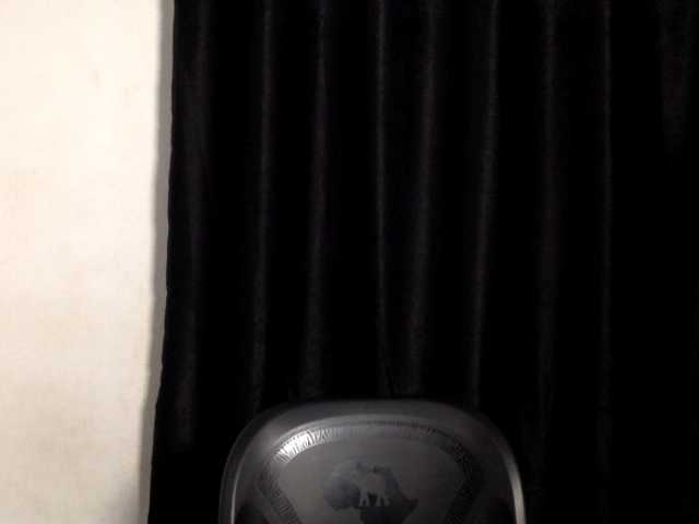 Lickmapussy live cam on BongaCams