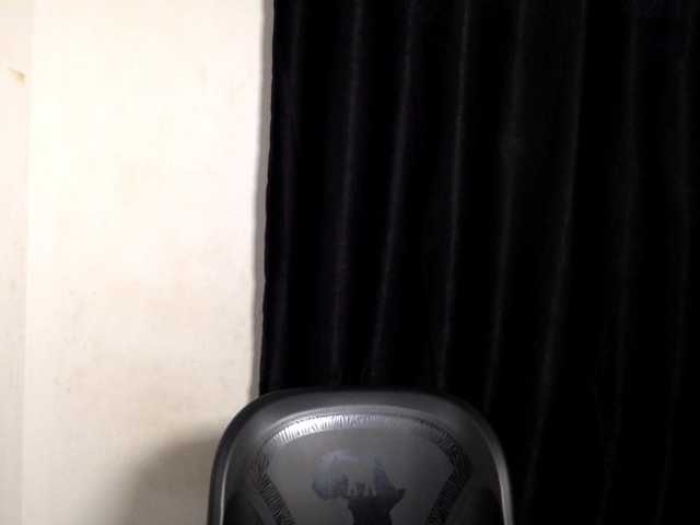 Lickmapussy live cam on BongaCams