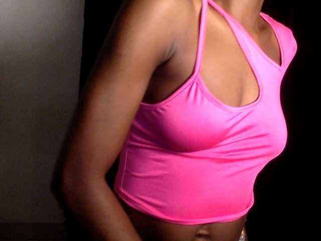 Lickmapussy live cam on BongaCams