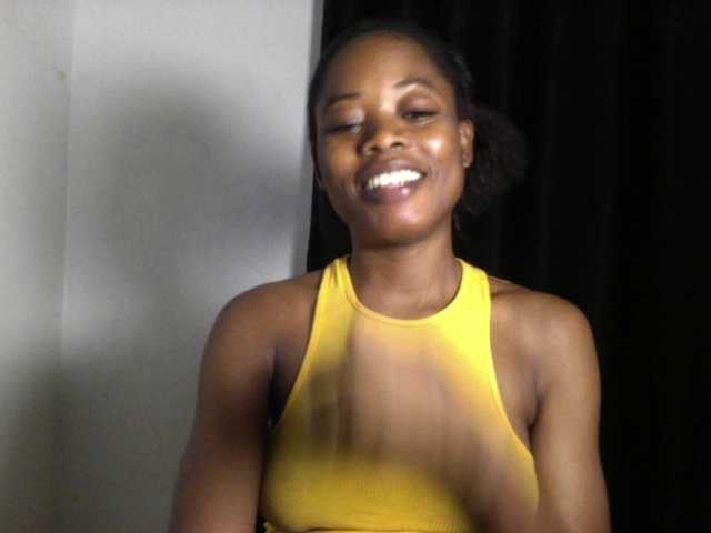 Lickmapussy live cam on BongaCams