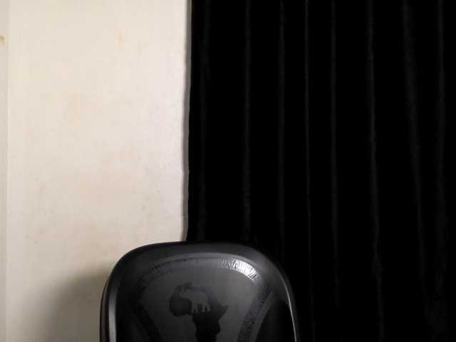 Lickmapussy live cam on BongaCams