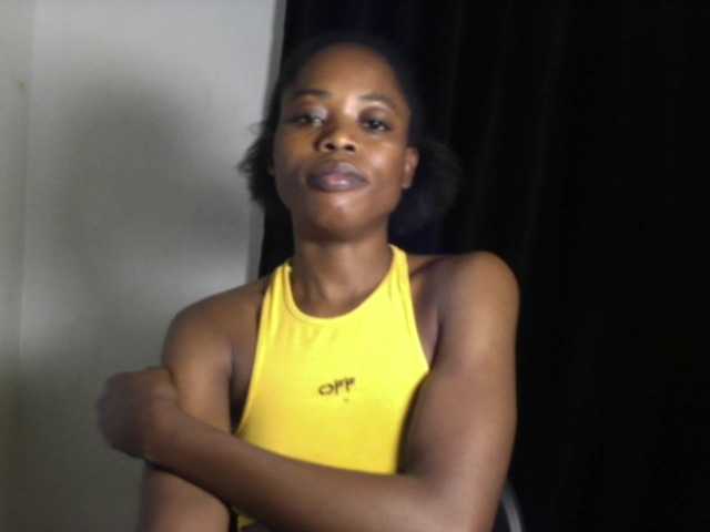 Lickmapussy live cam on BongaCams