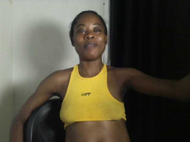 Lickmapussy live cam on BongaCams