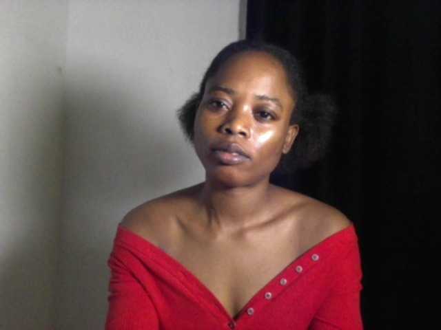 Lickmapussy live cam on BongaCams