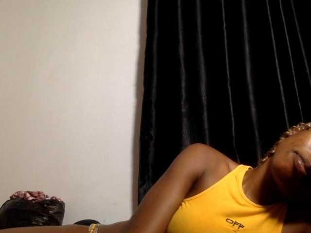Lickmapussy — live female cam