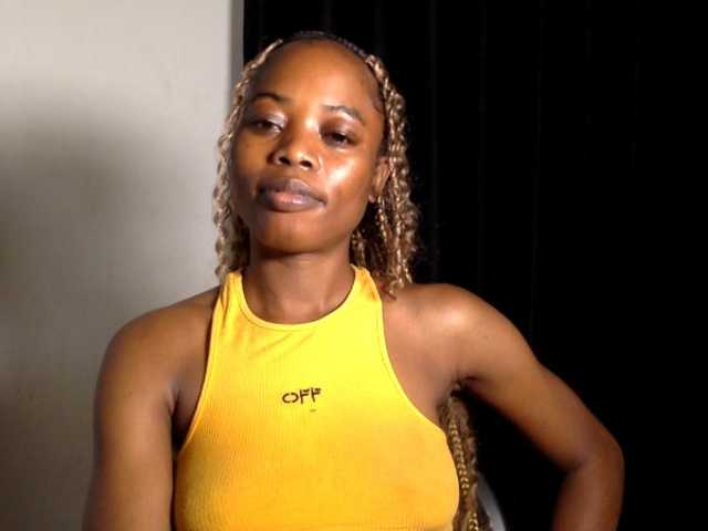 Lickmapussy live cam on BongaCams