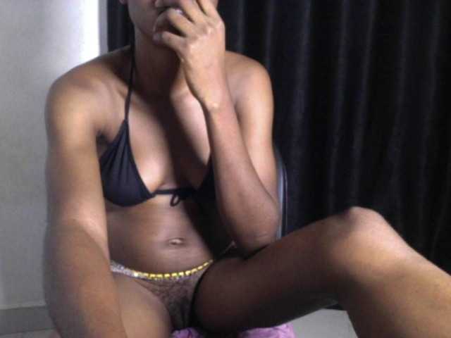 Lickmapussy live cam on BongaCams