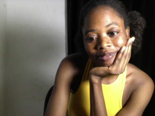 Lickmapussy live cam on BongaCams