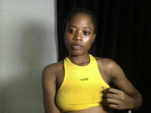 Lickmapussy live cam on BongaCams
