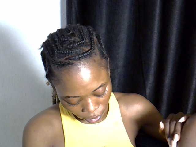 Lickmapussy live cam on BongaCams