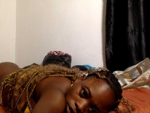 Lickmapussy — live female cam