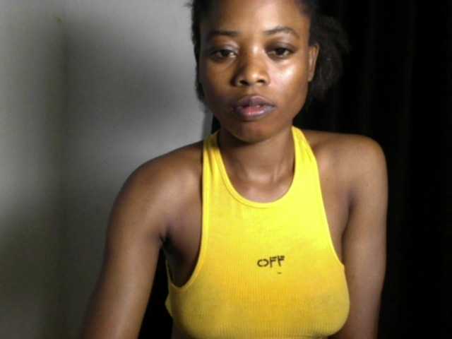 Lickmapussy live cam on BongaCams
