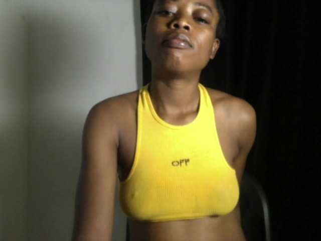 Lickmapussy live cam on BongaCams