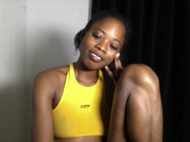 Lickmapussy live cam on BongaCams