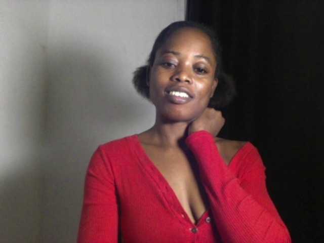 Lickmapussy live cam on BongaCams