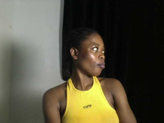 Lickmapussy live cam on BongaCams