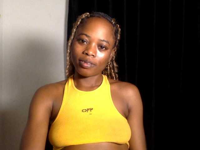 Lickmapussy — live female cam
