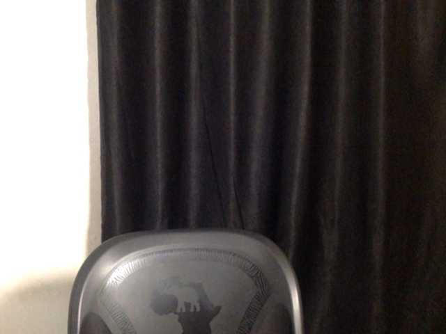 Lickmapussy live cam on BongaCams