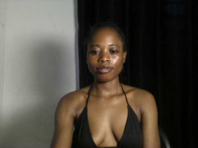 Lickmapussy live cam on BongaCams