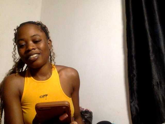 Lickmapussy live cam on BongaCams