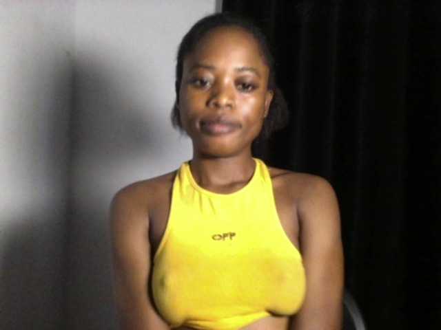 Lickmapussy live cam on BongaCams