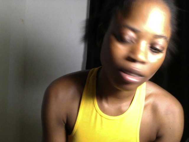 Lickmapussy live cam on BongaCams