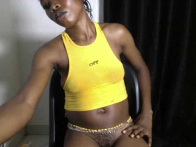 Lickmapussy live cam on BongaCams