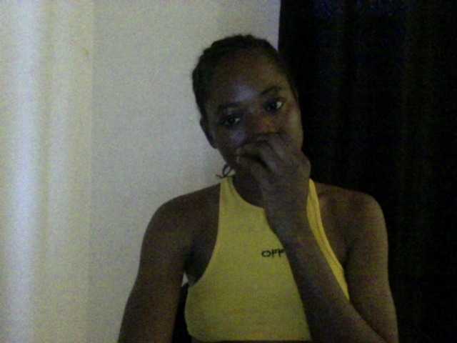 Lickmapussy live cam on BongaCams