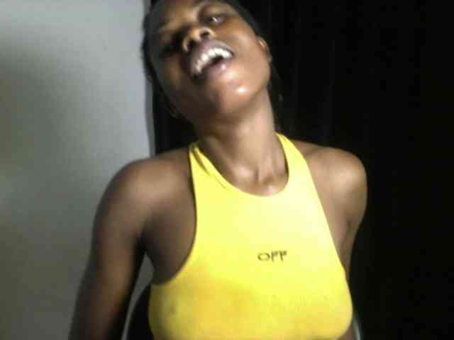 Model: Lickmapussy