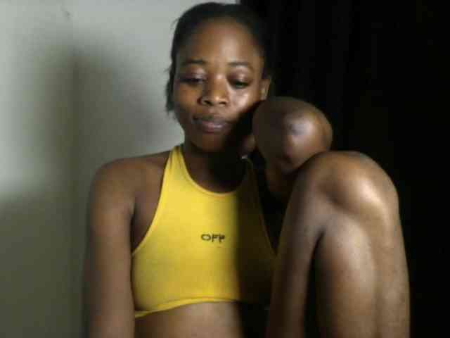 Model: Lickmapussy