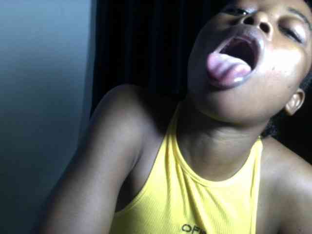 Lickmapussy webcam