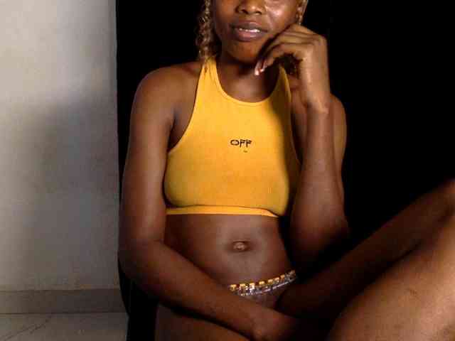Lickmapussy's cam show statistics and live stream