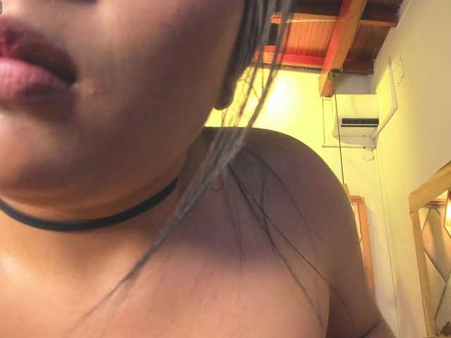 CamilFerrer live cam on BongaCams