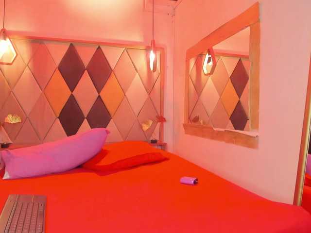 CamilFerrer live cam on BongaCams