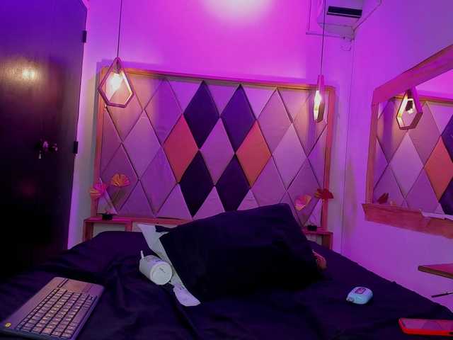 CamilFerrer live cam on BongaCams