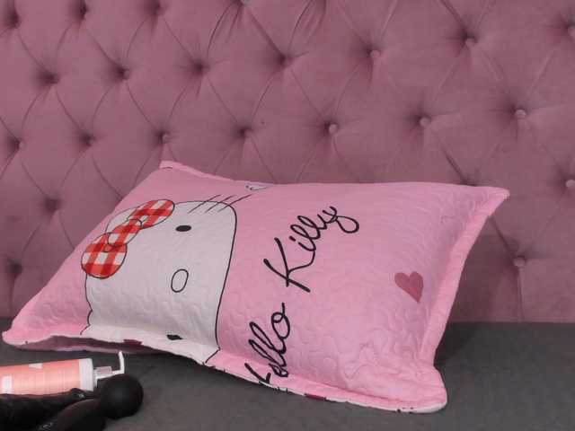 Dania-wish1 live cam on BongaCams
