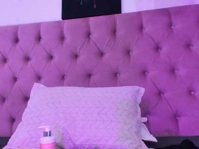 Dania-wish1 live cam on BongaCams