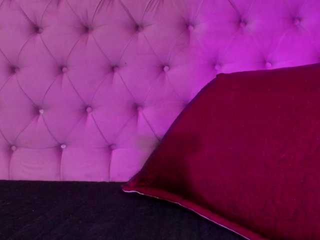 Dania-wish1 live cam on BongaCams
