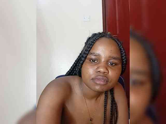 Prettyshe webcam