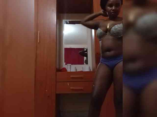 Prettyshe Prettyshe